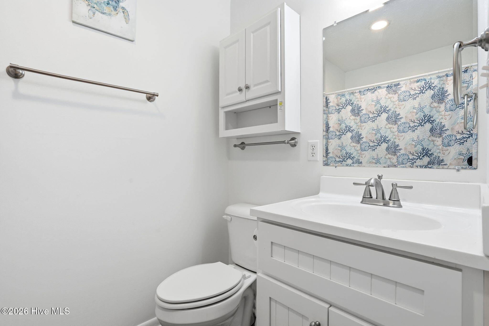 100557699 | Photo 28