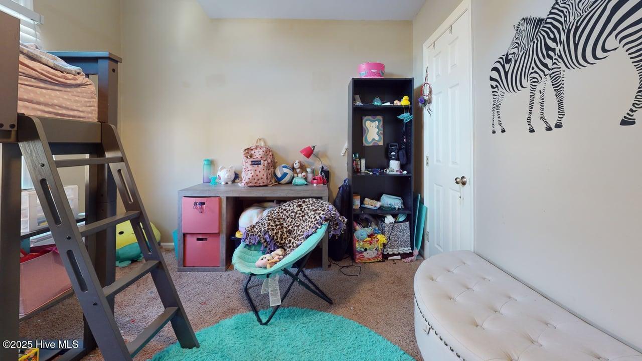 100541217 | Photo 27