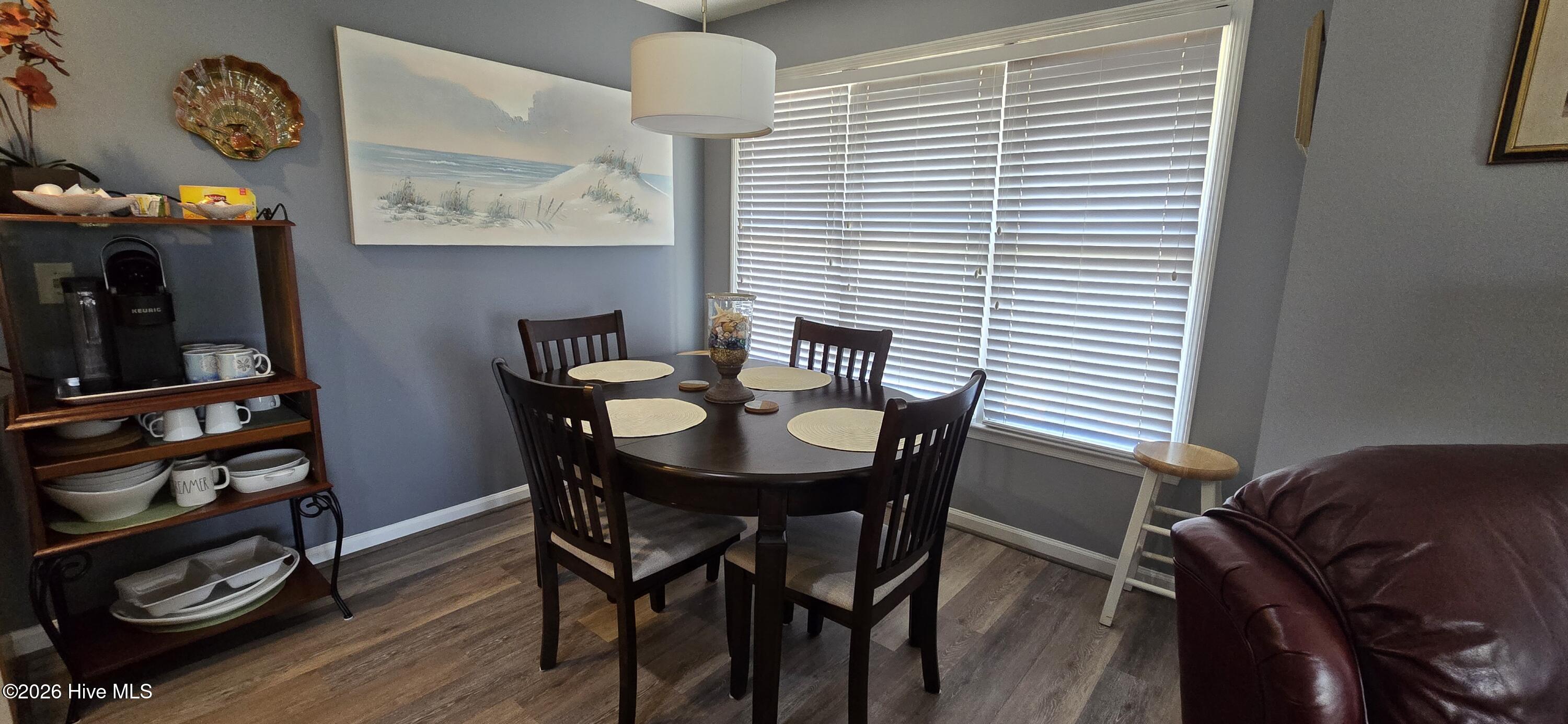 100567521 | Photo 10