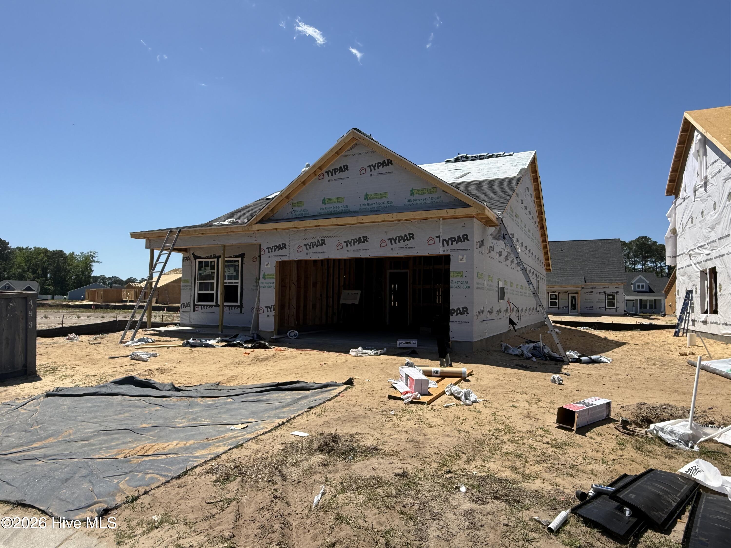 100568321 | Photo 18