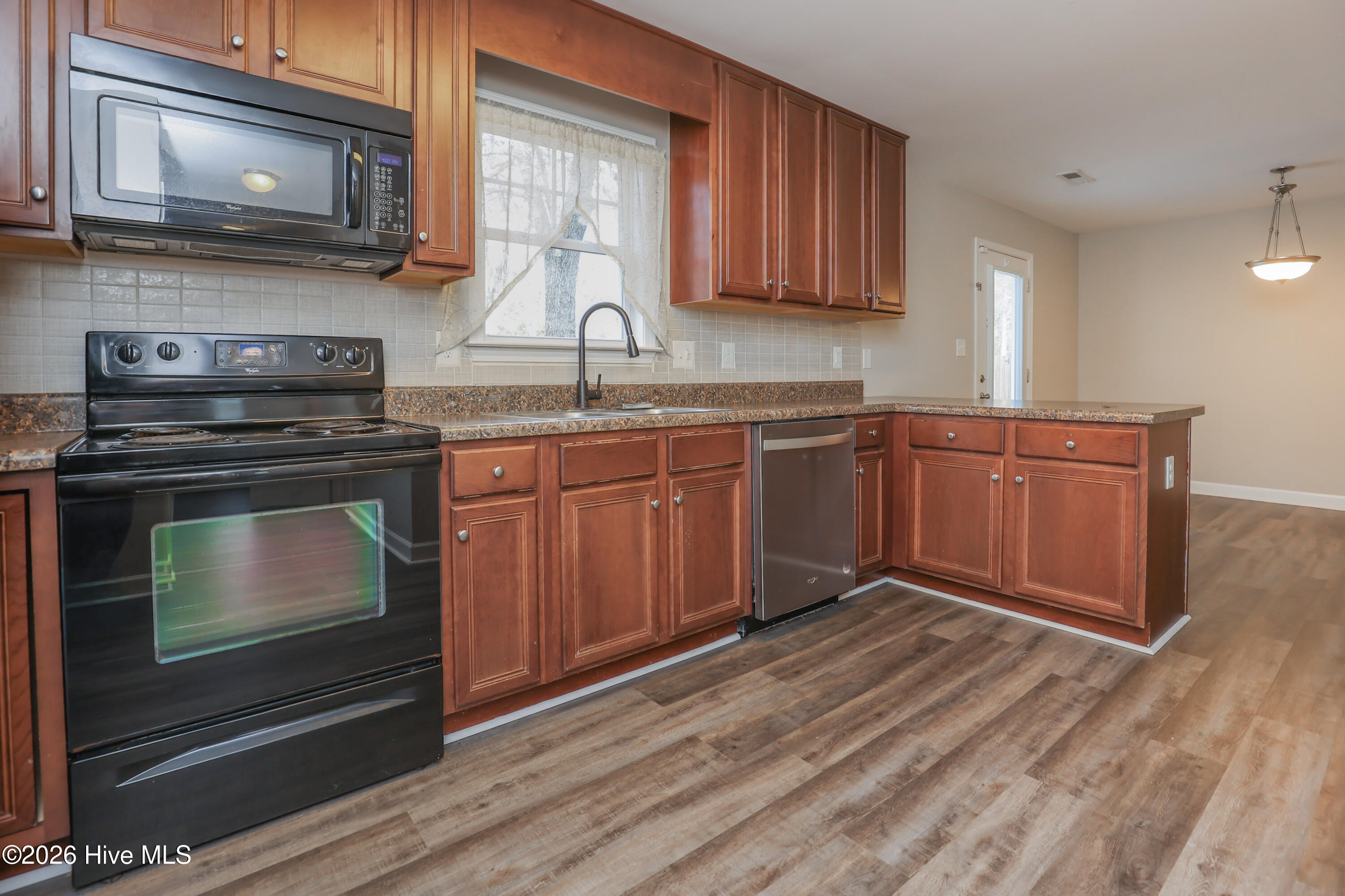 106 Blueberry Fields Road, Maple Hill, NC 28454 – photo 12: 229A1660