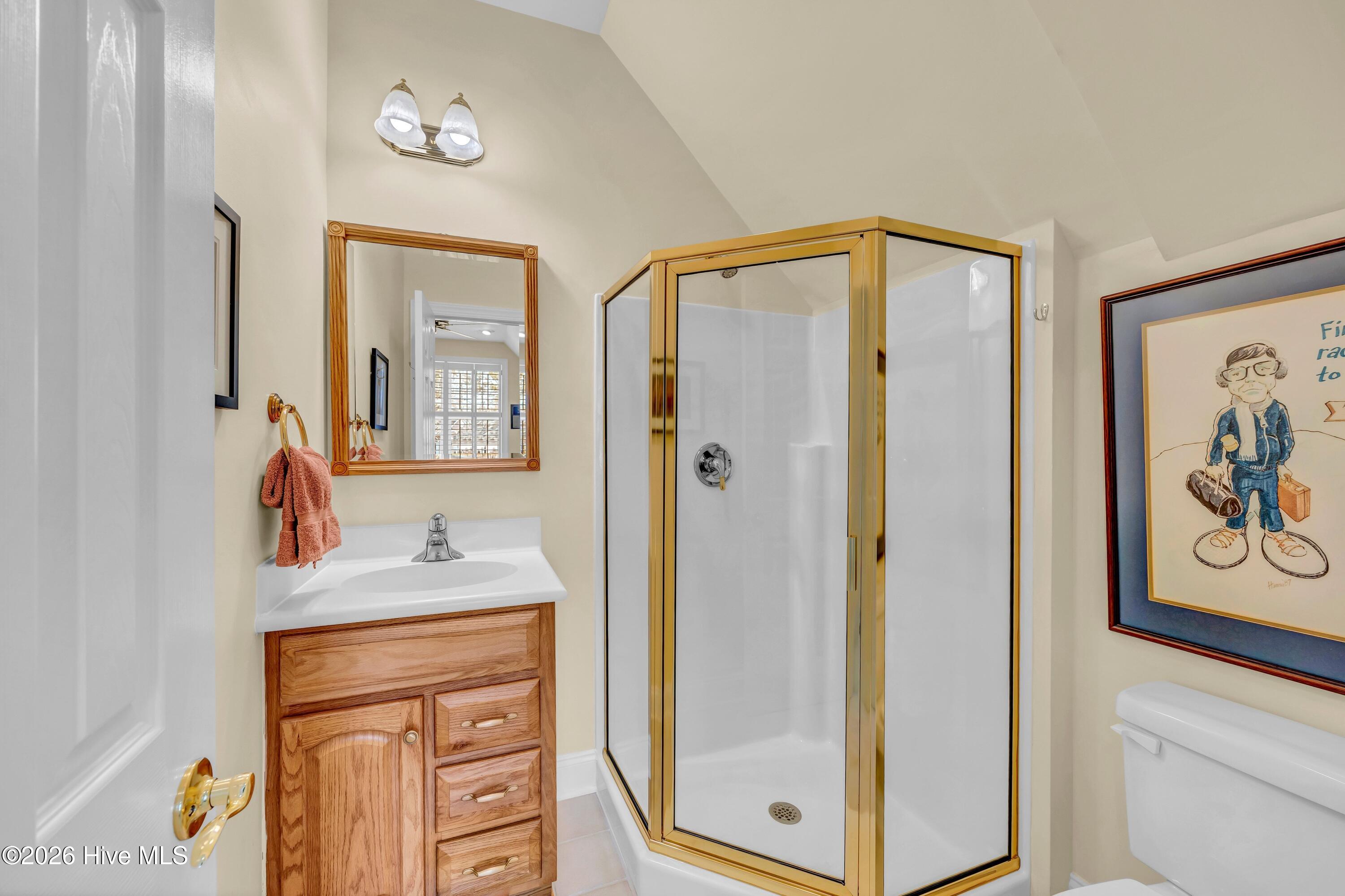 100559758 | Photo 44