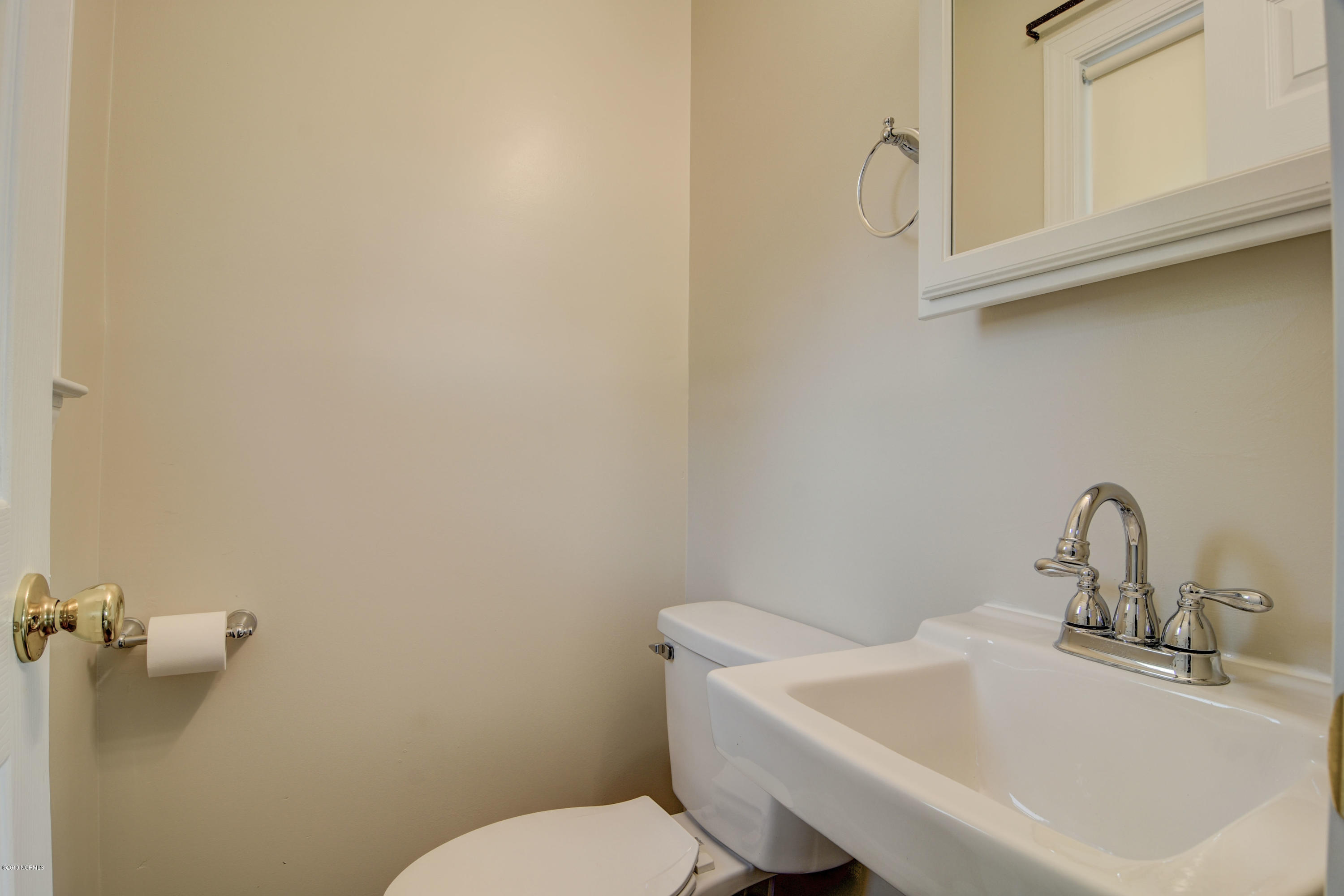 100543080 | Photo 19