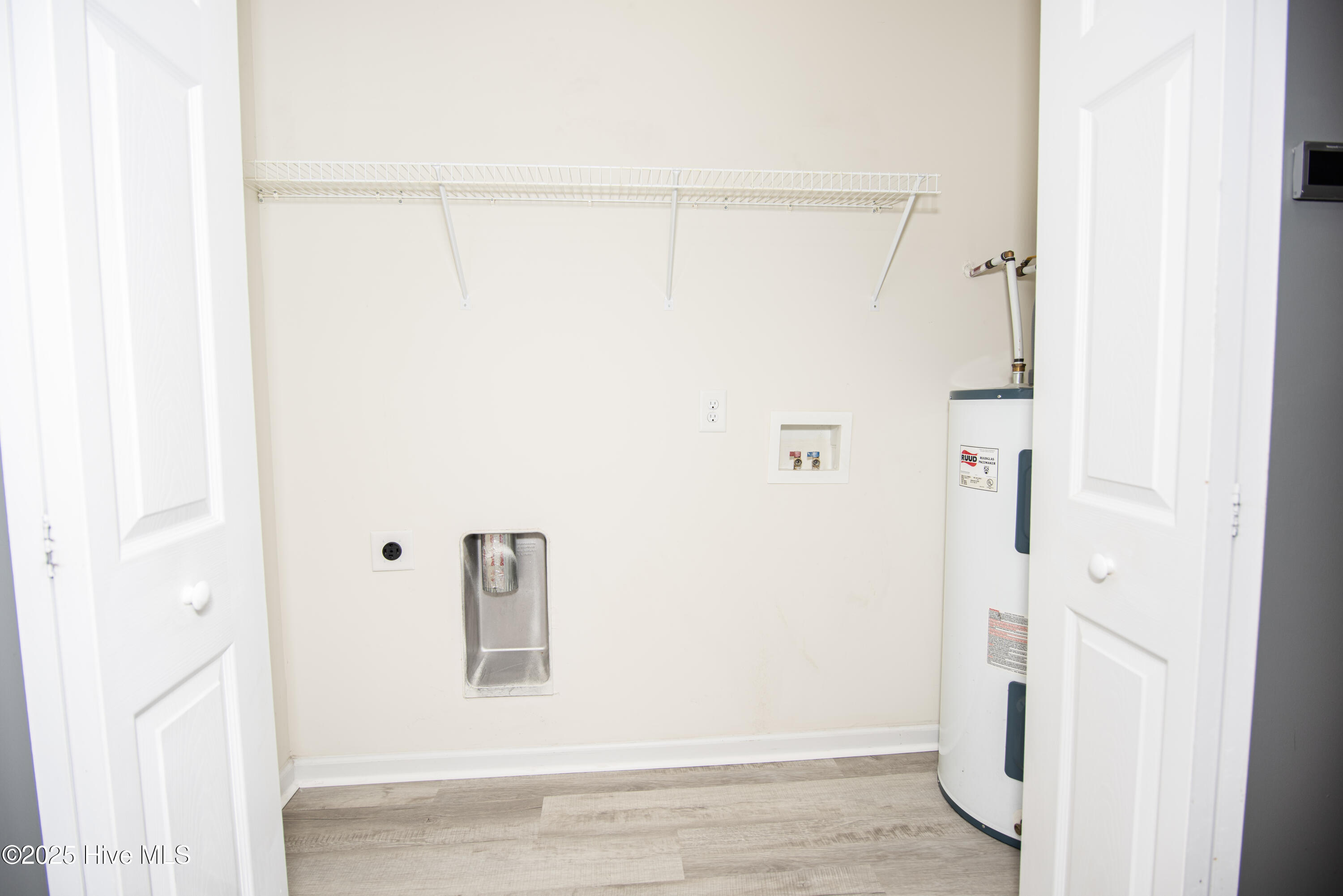 100543253 | Photo 10