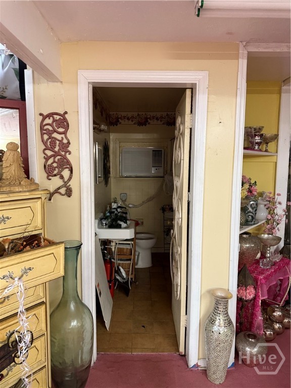 6725 Waters Avenue, Savannah, GA, 31406