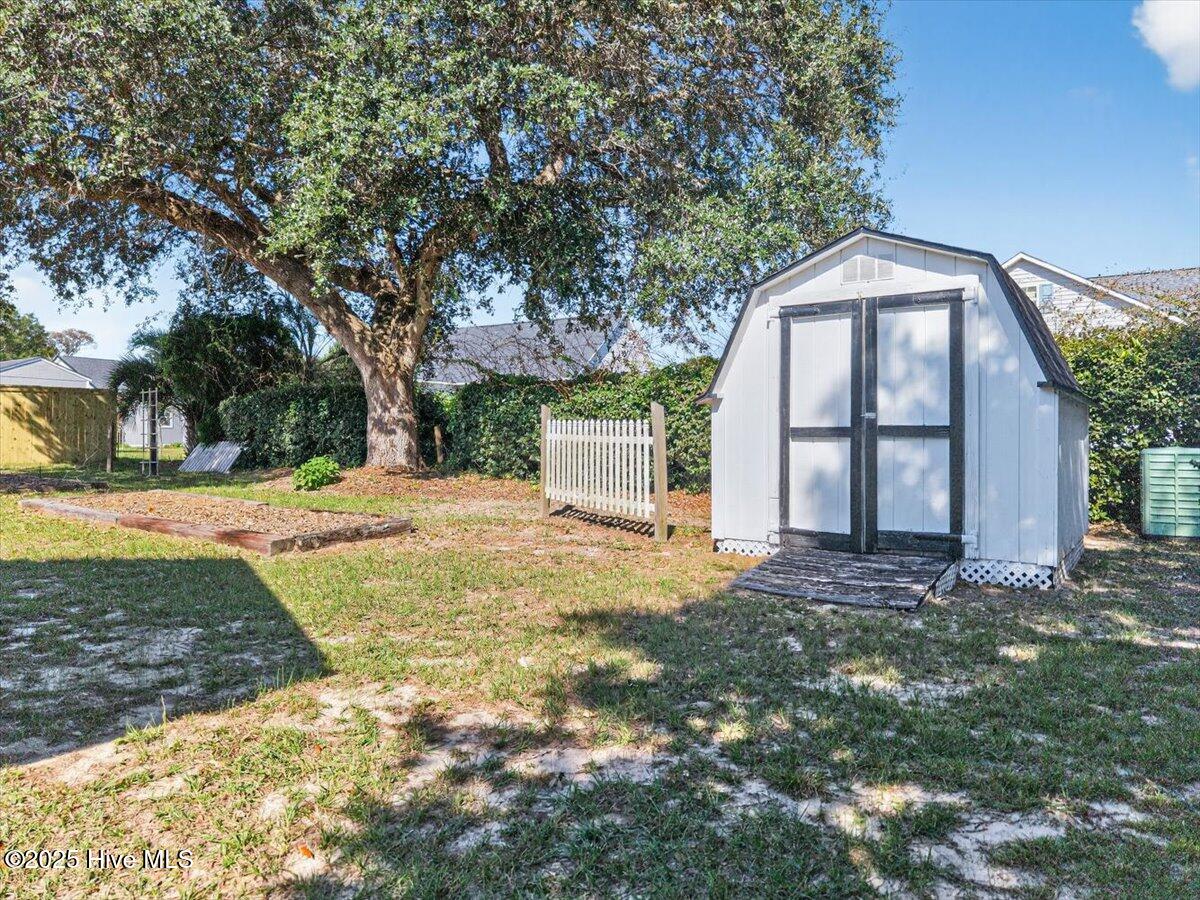 100536706 | Photo 34