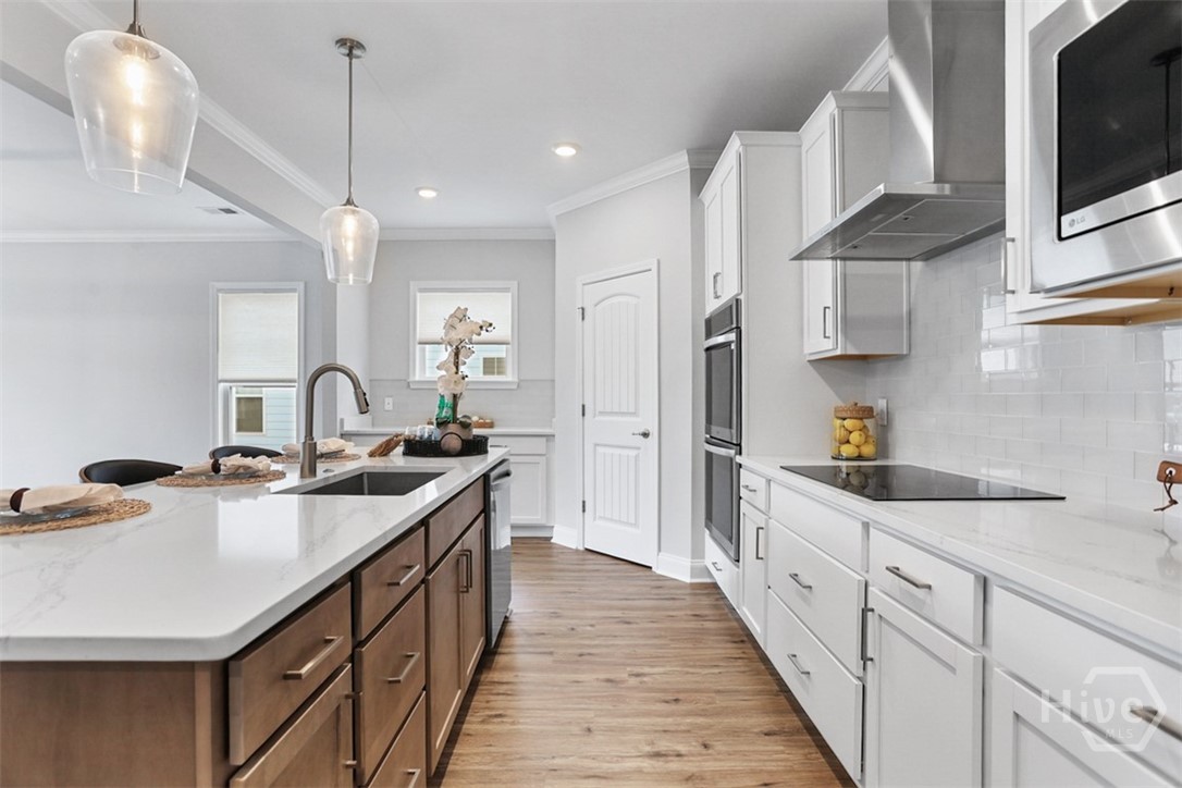 155 Champlain Drive
