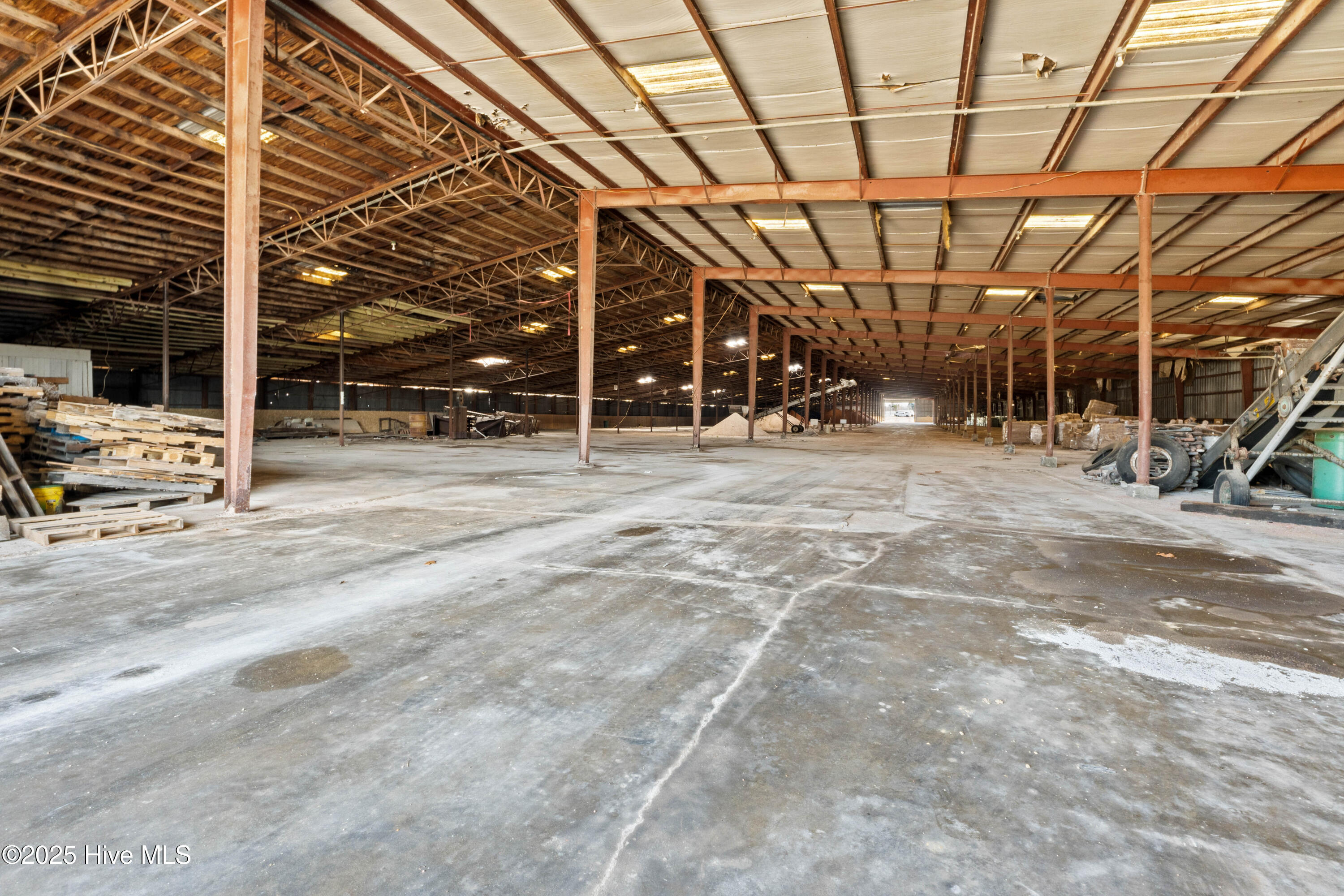 211 S Canal Street, Whiteville, NC, 28472