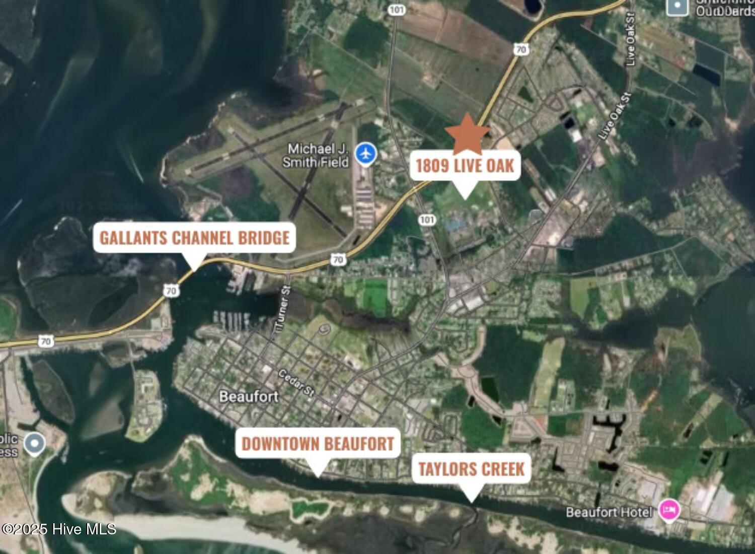 230 Cline Way Unit 130, 1809 Live Oak,Beaufort