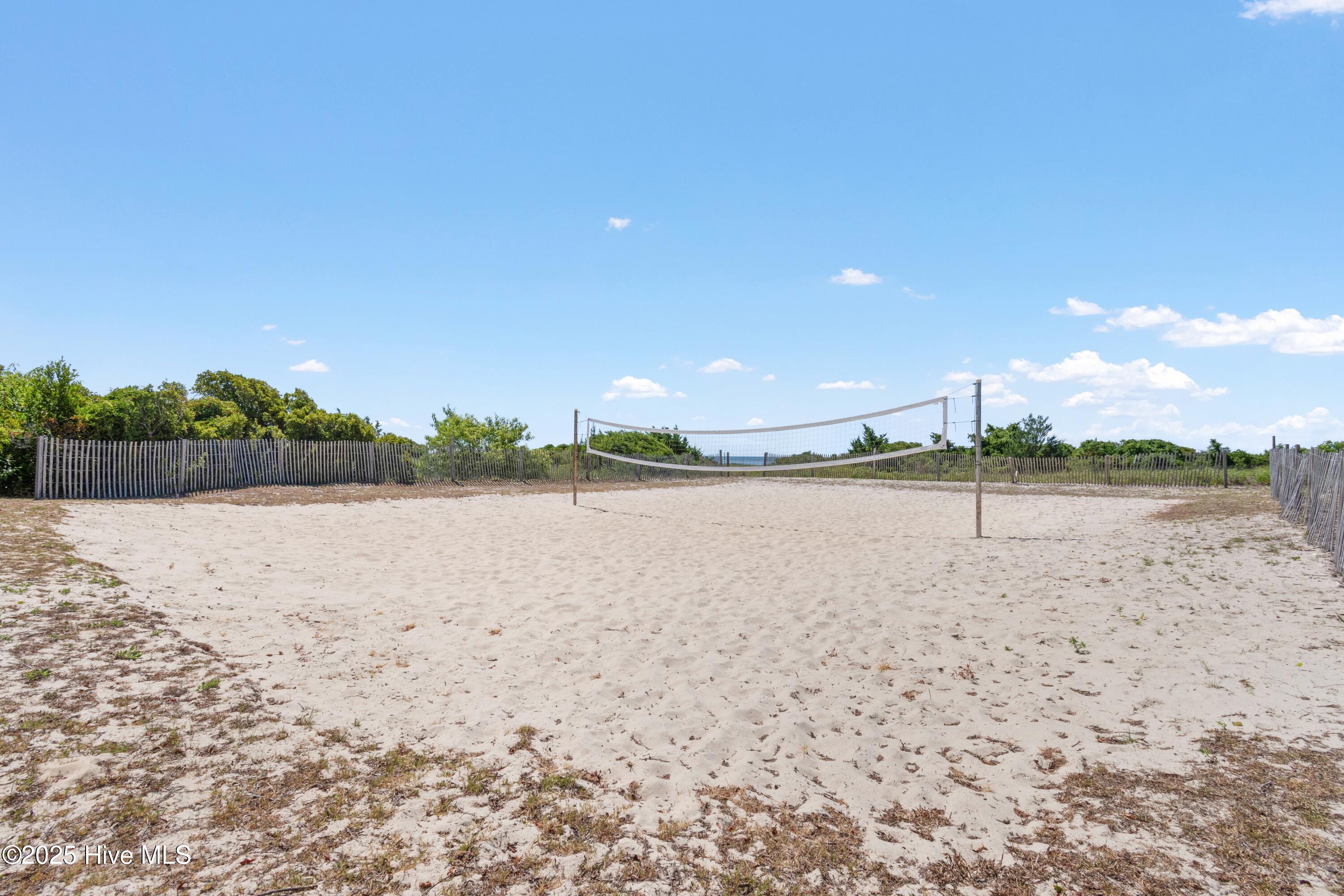 100536702 | Photo 156