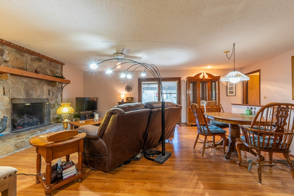 300 Sandy Gap Road, Murphy, NC 28906 Listing Photo  18