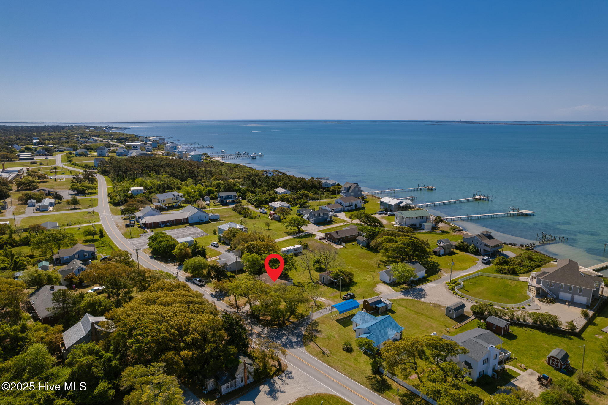 Homes for sale in Harkers Island, NC | 1072 Island Rd, Harkers Island, NC 28531 | MLS# 100502459