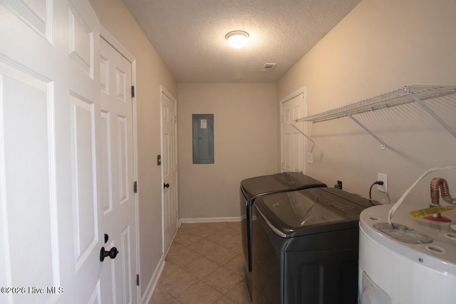 100558952 | Photo 12