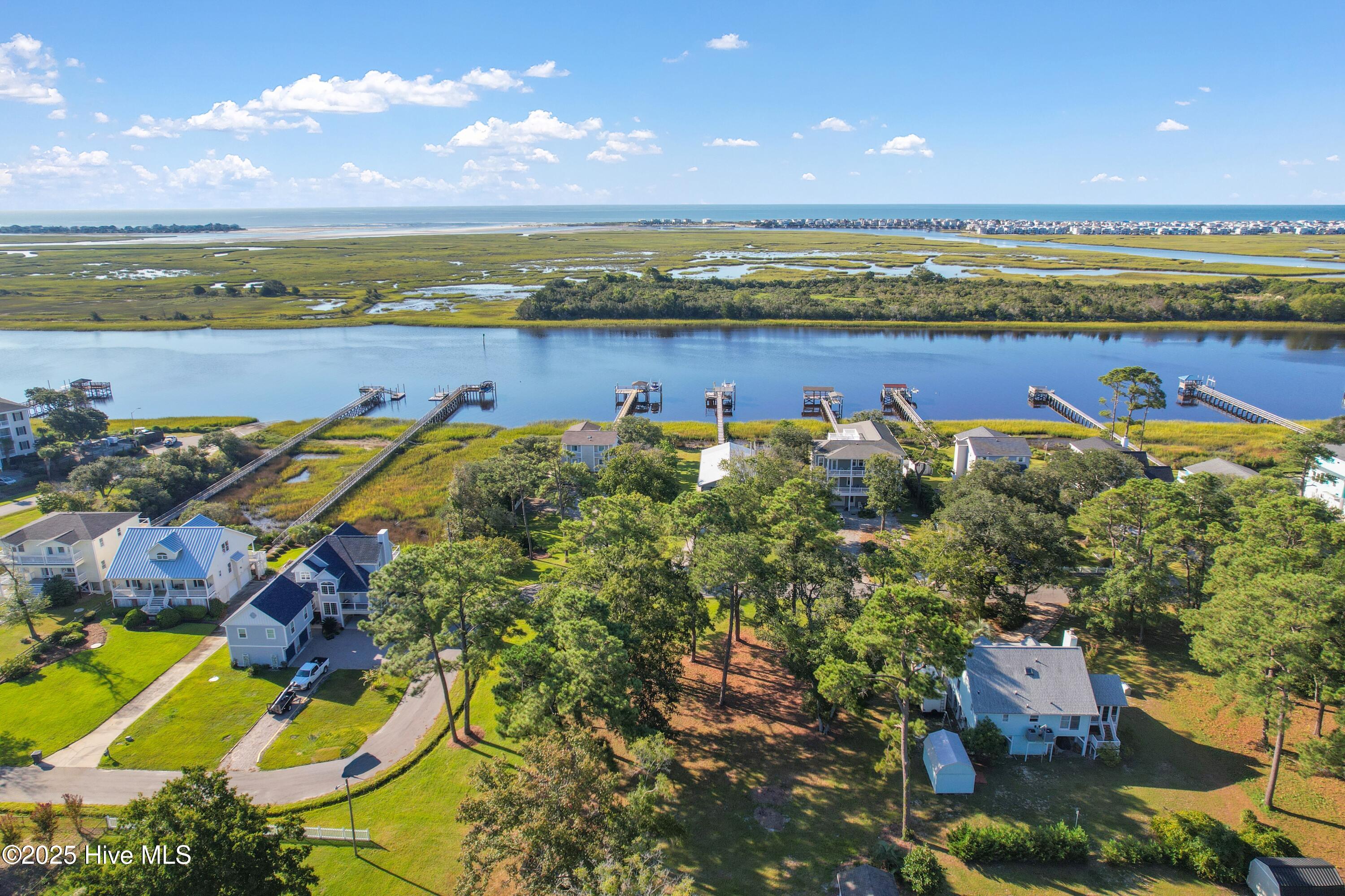 100529264 | Photo 12