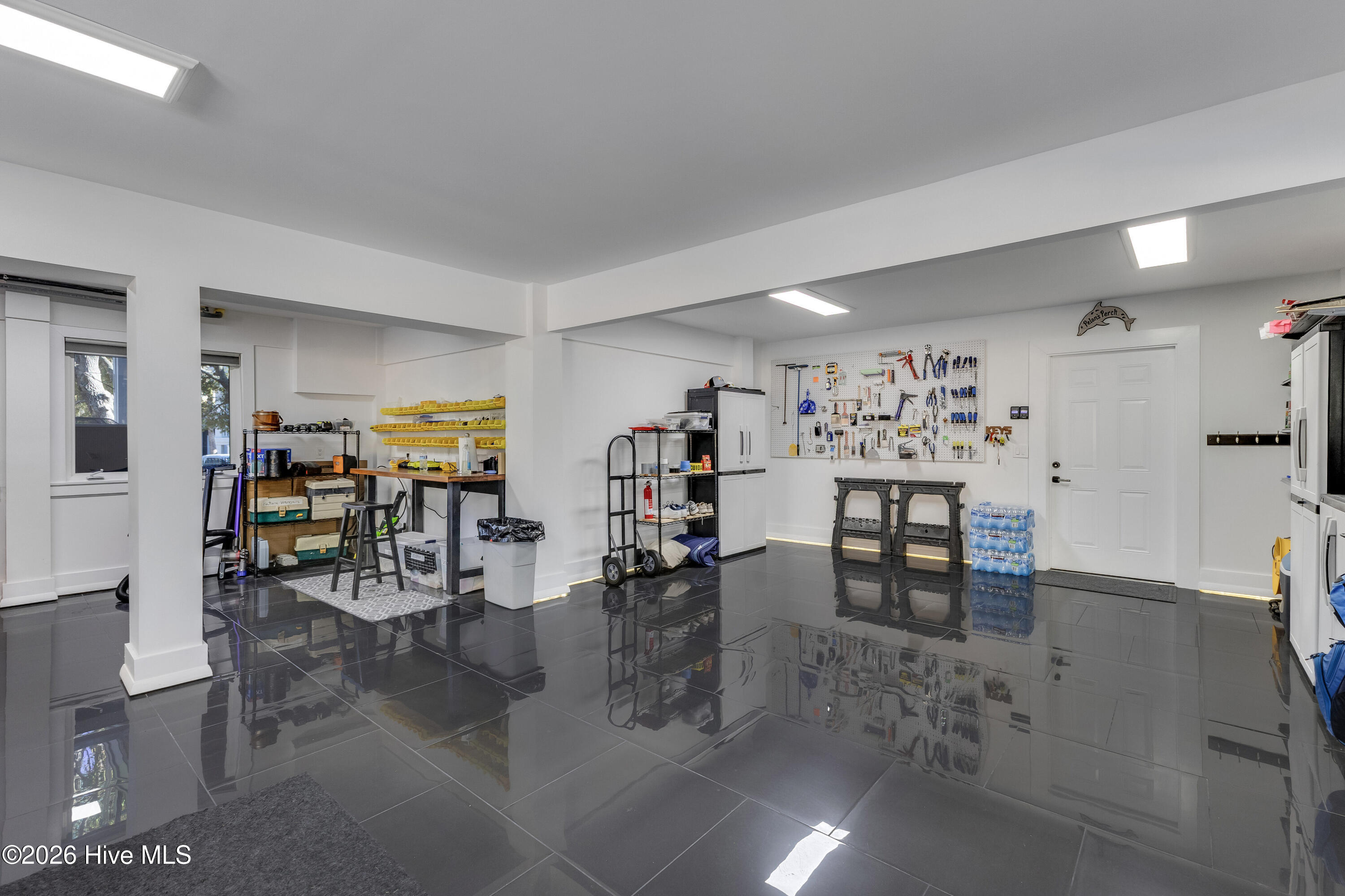 100559856 | Photo 57