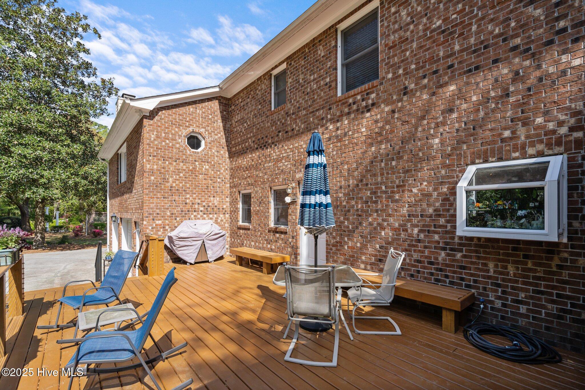 100507582 | Photo 46