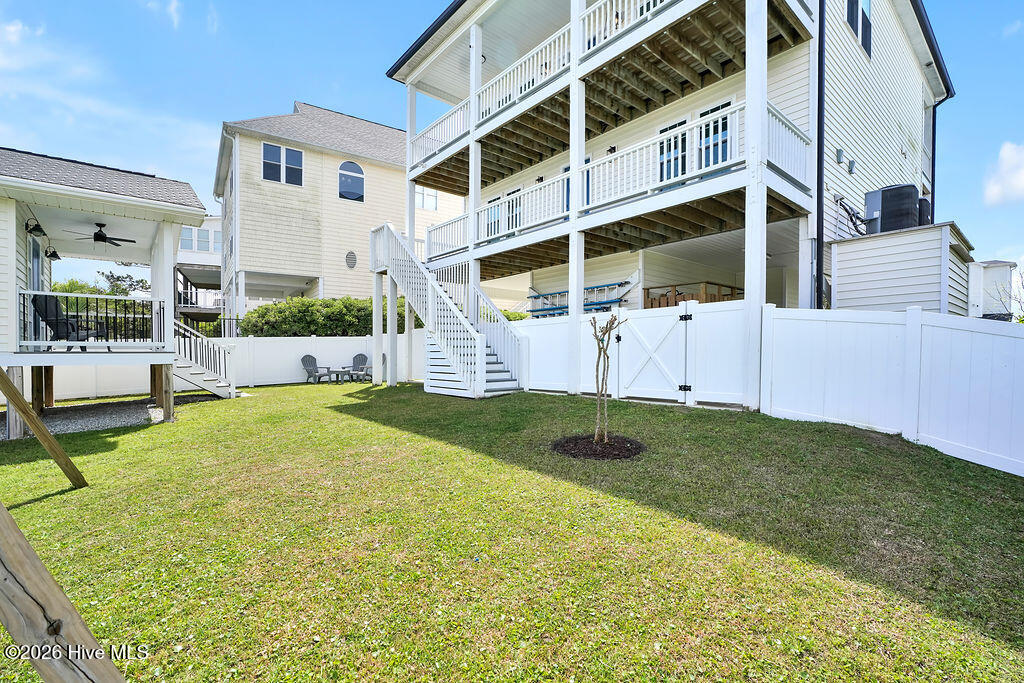 100566237 | Photo 45