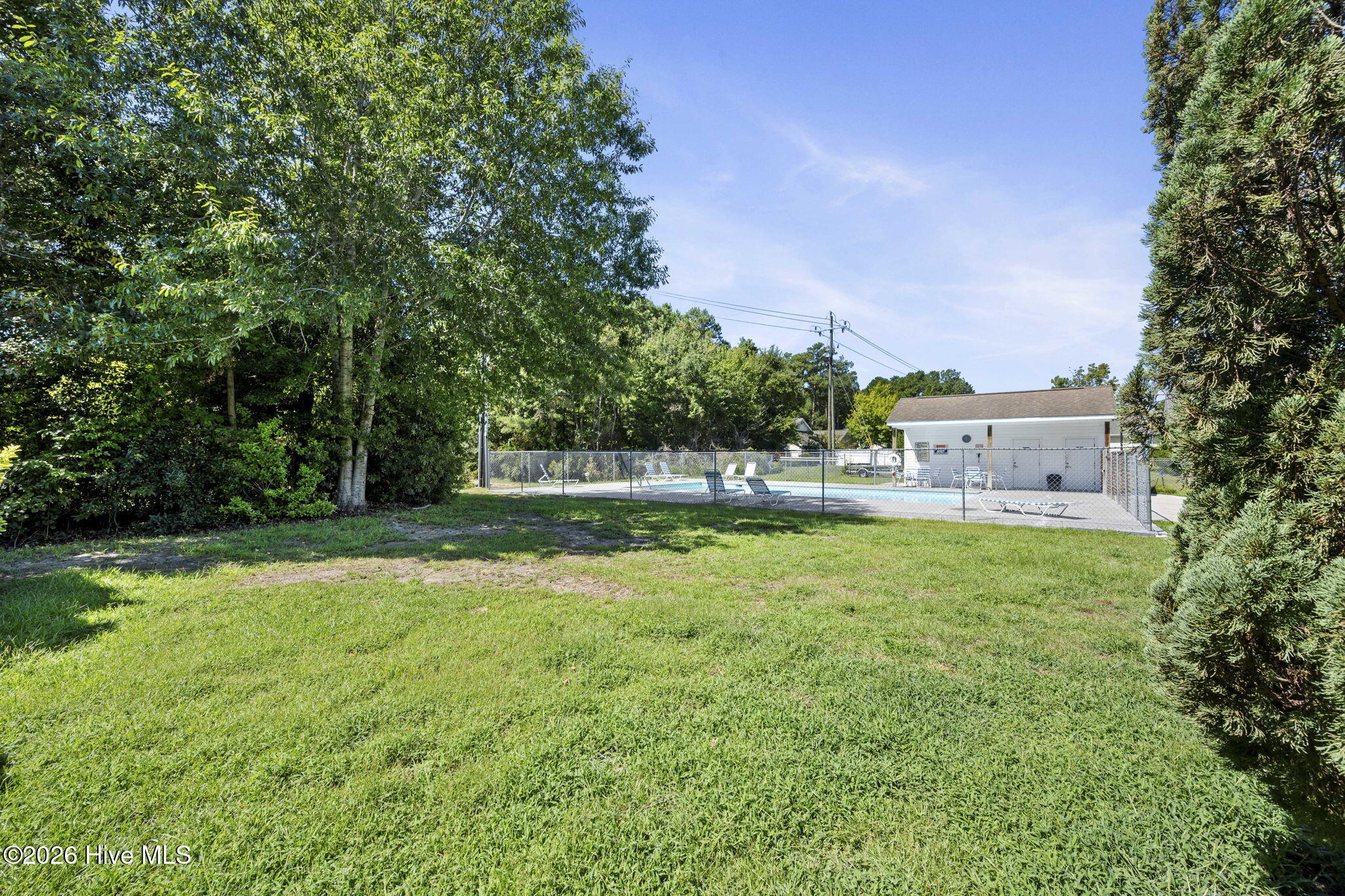 4513 Country Club Road F102,Morehead City