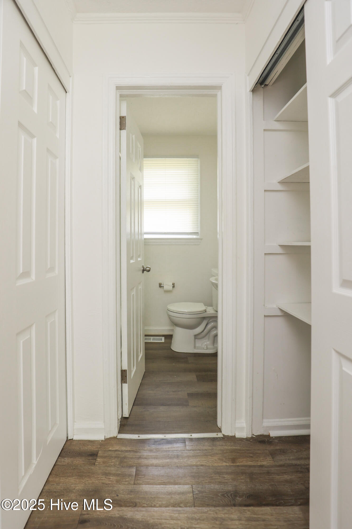 100522187 | Photo 14