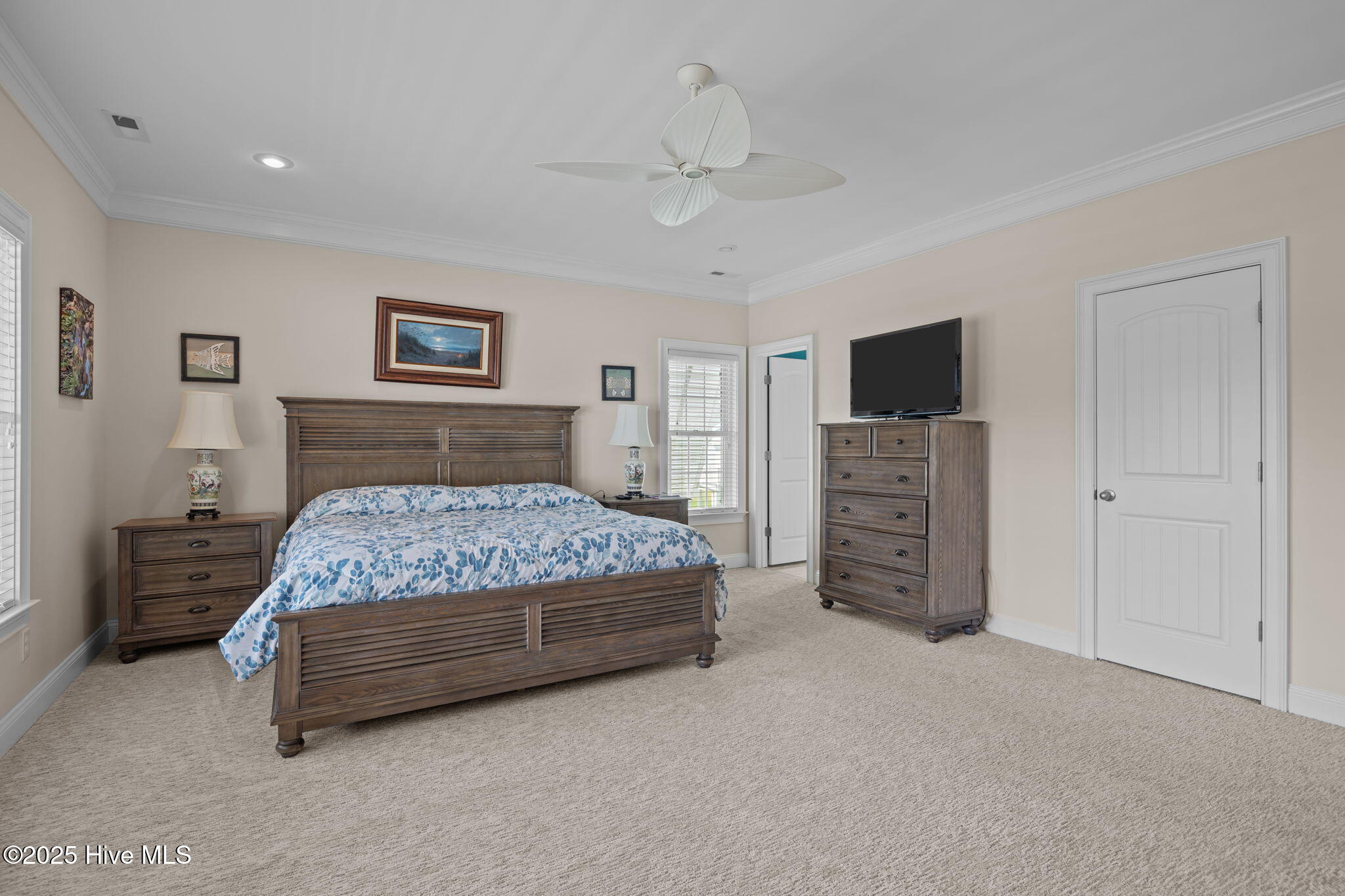 429 Live Oak Road,Newport