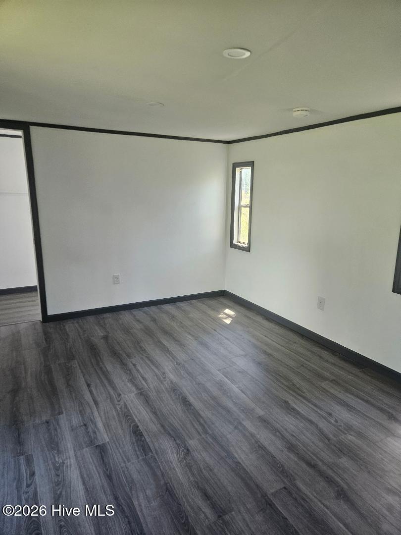 100569562 | Photo 33