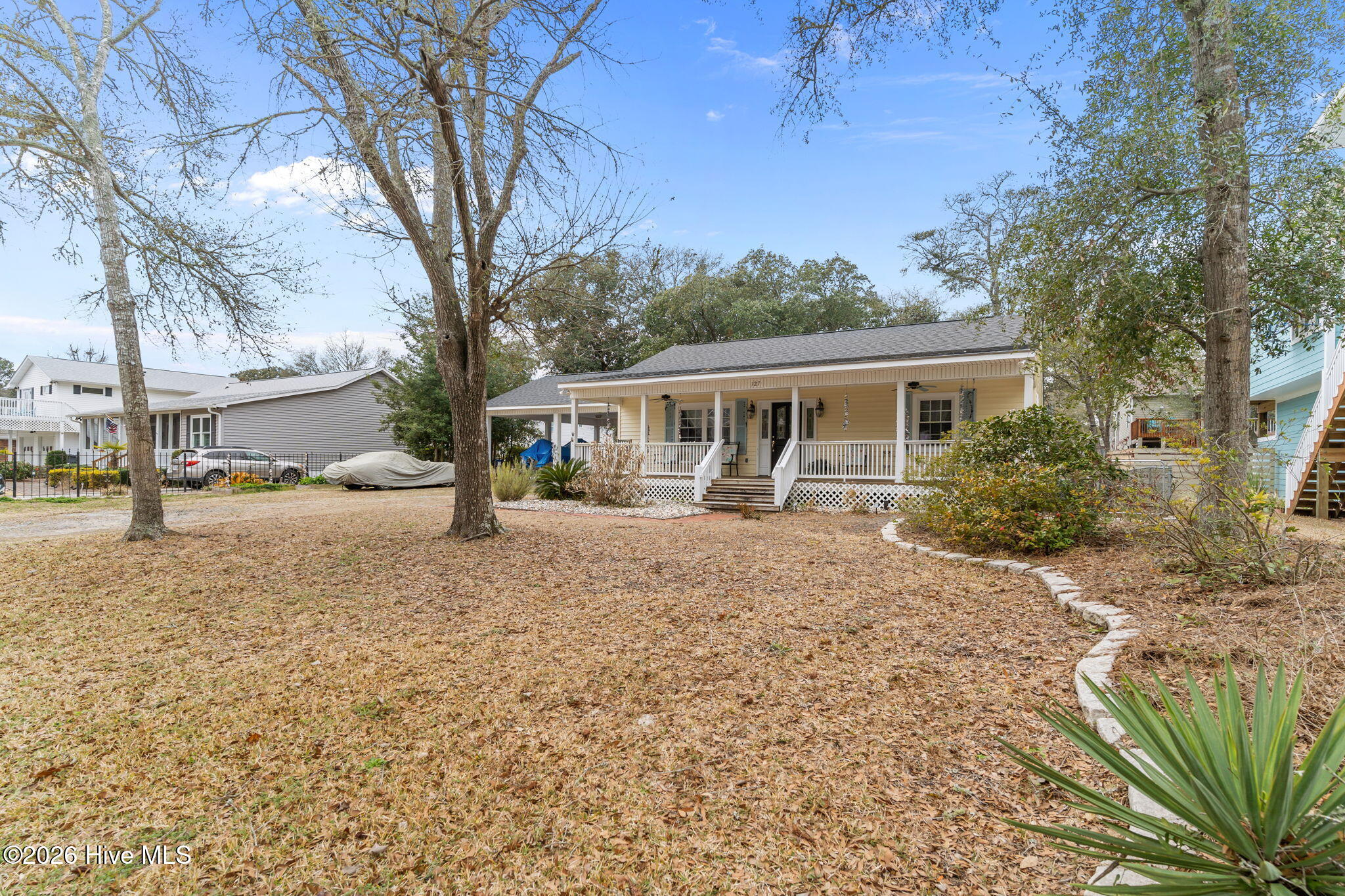 100556876 | Photo 40