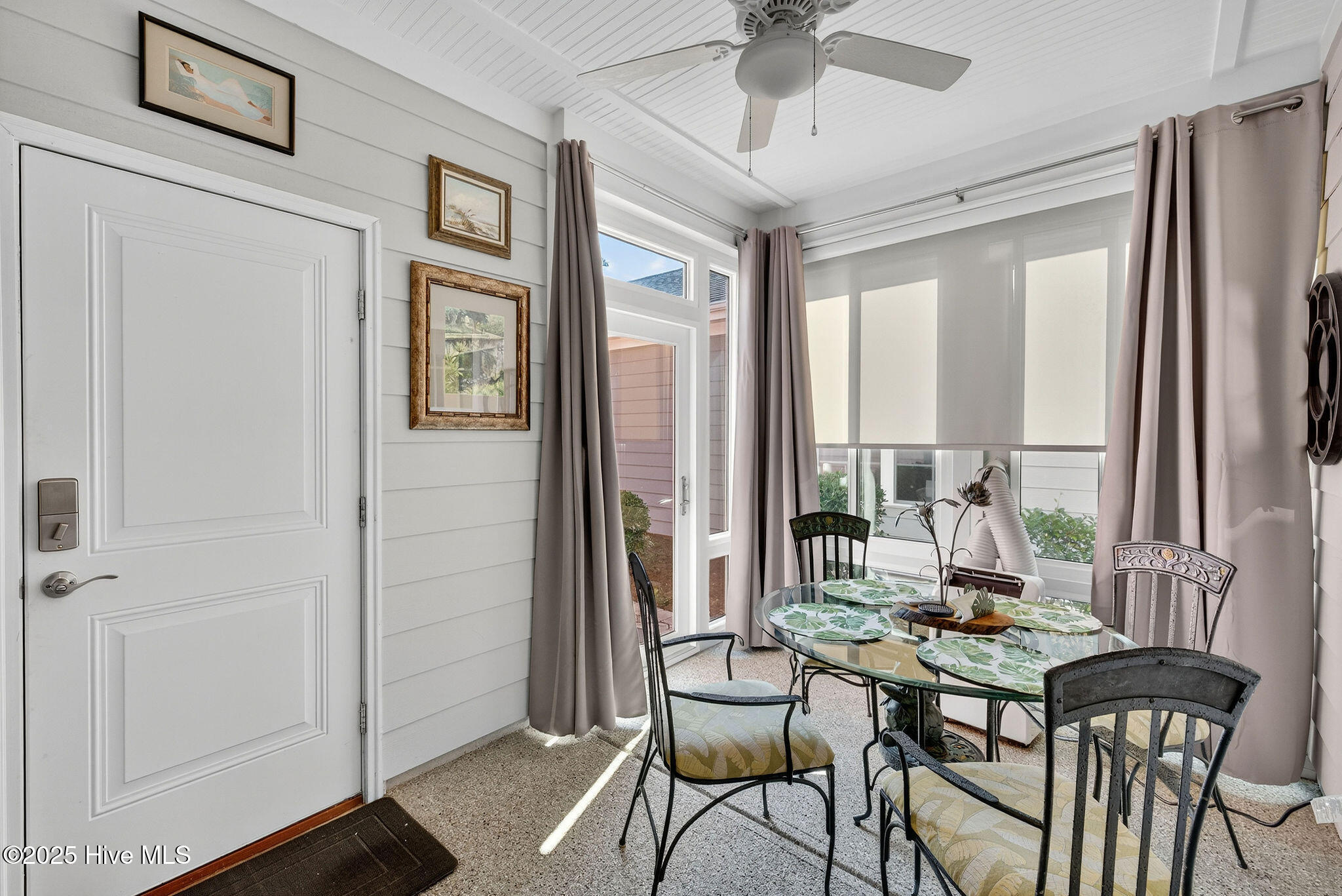 100529833 | Photo 21