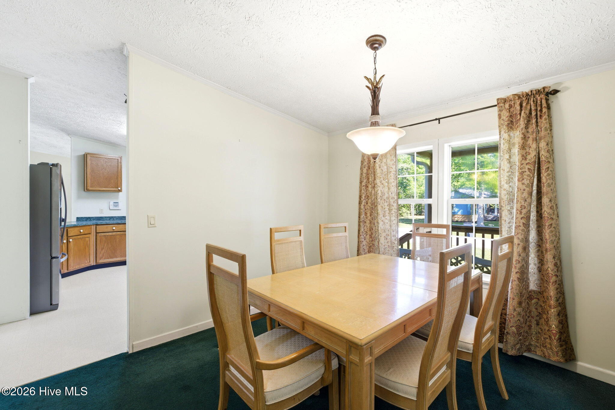 100568157 | Photo 21