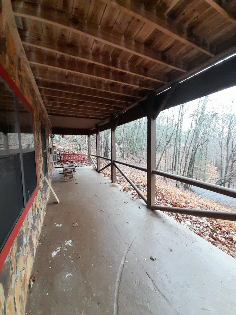 Exterior photo of 280 Cabin Lane, Murphy, NC 28906. MLS: 98500013