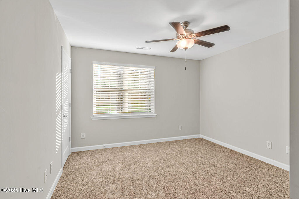 100545435 | Photo 27