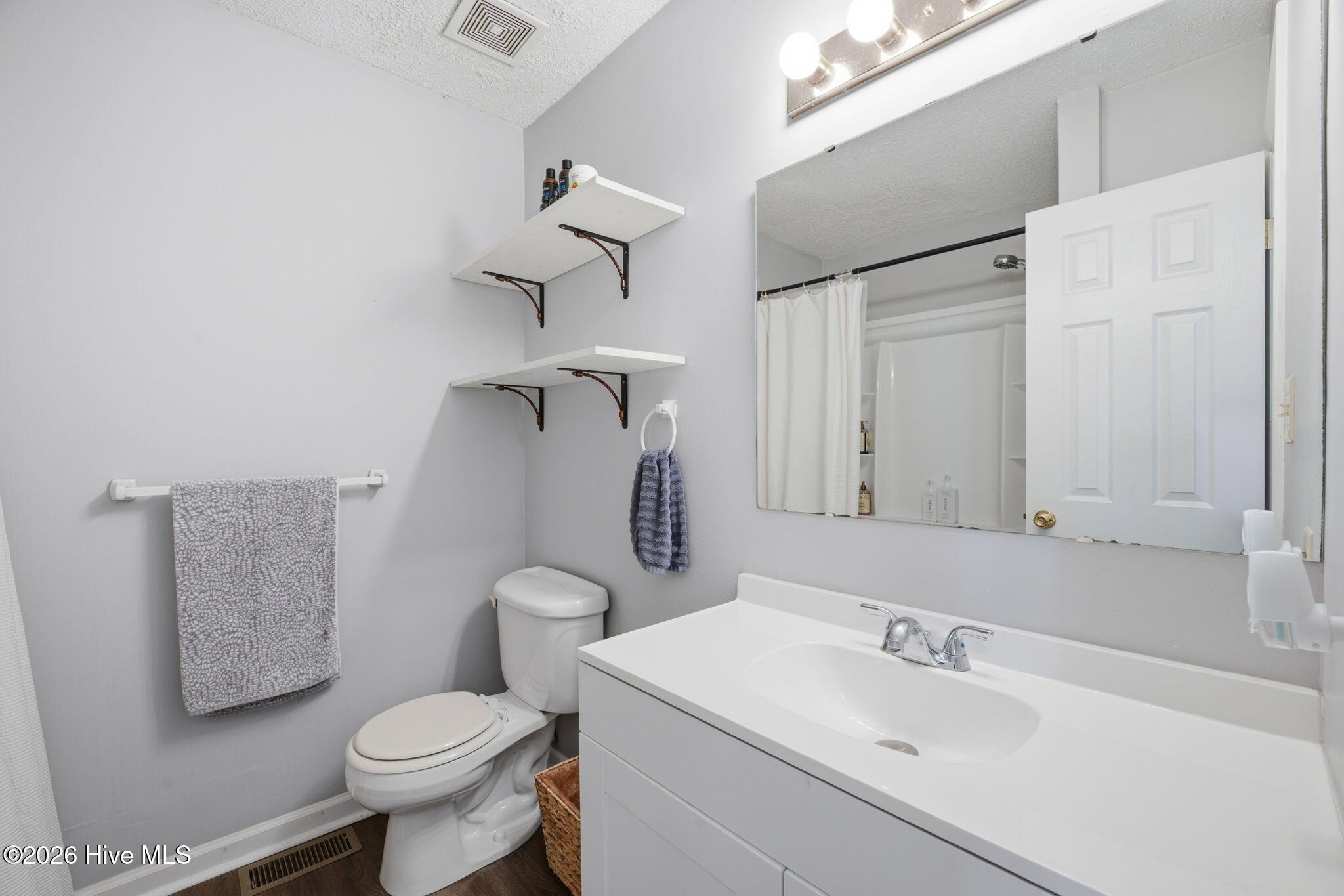 210 Nottingham Drive,Havelock