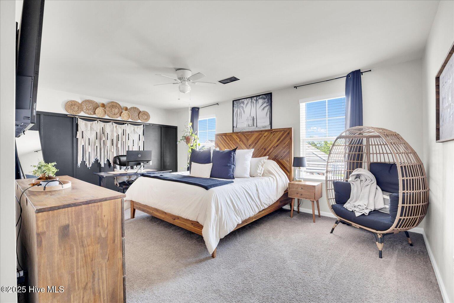 100518788 | Photo 14