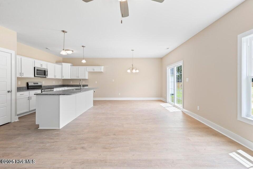 319 E Theriault Court, Jacksonville, NC, 28540