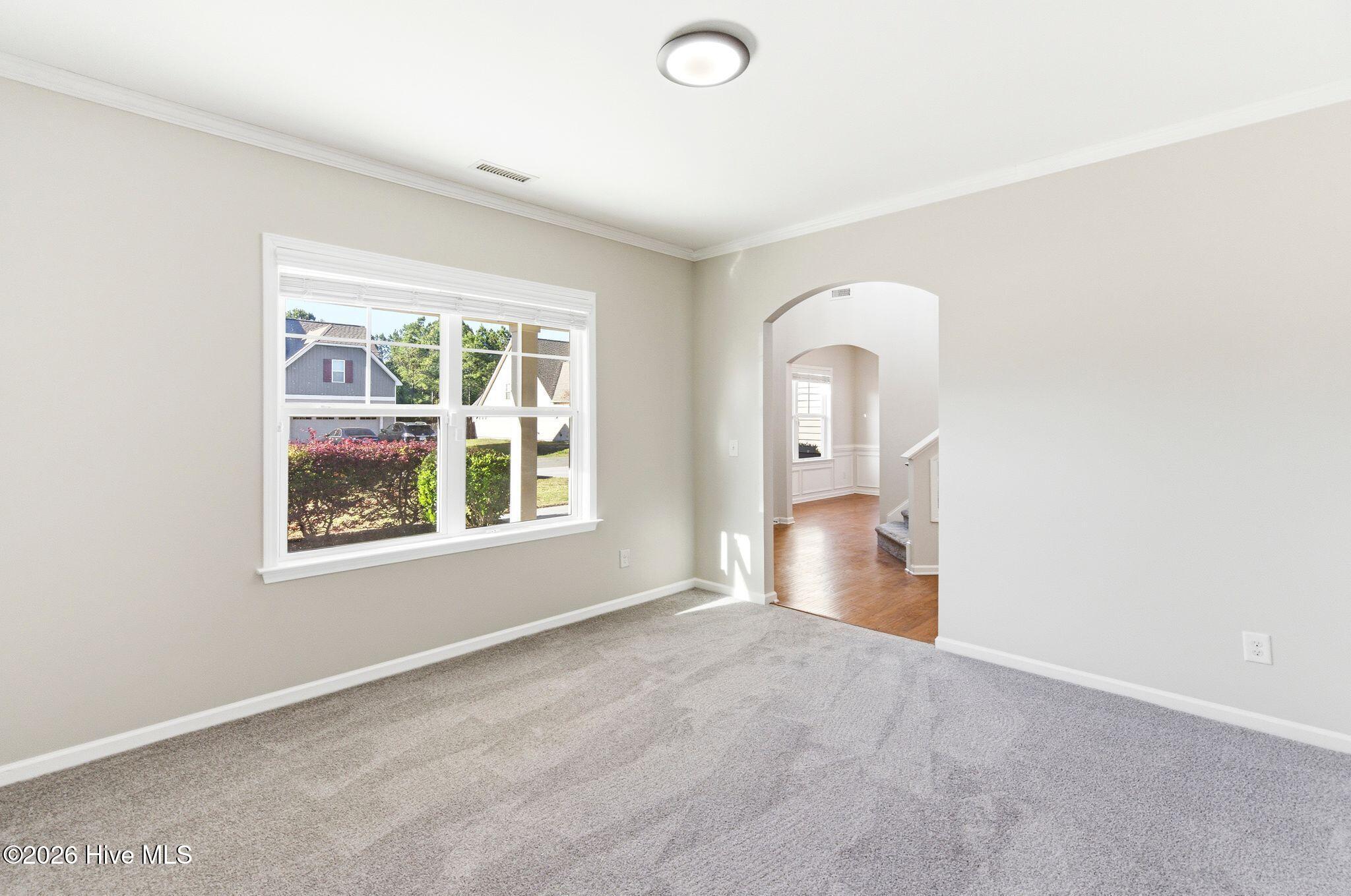 100566859 | Photo 14