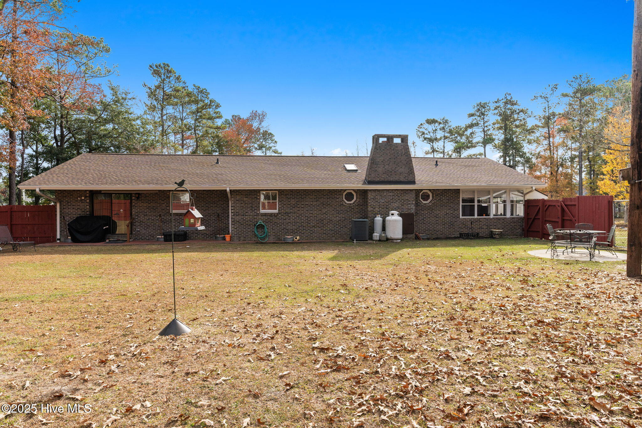 100543721 | Photo 45