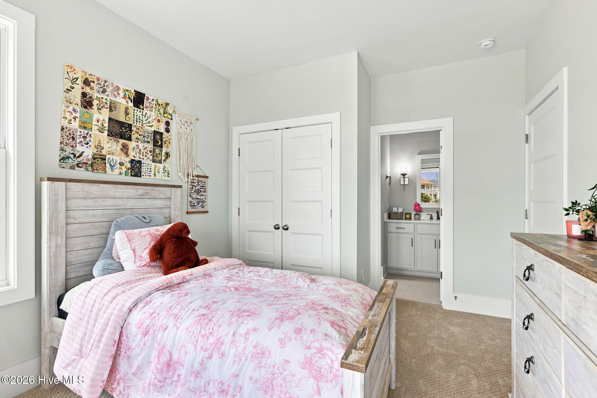 206 Back Street,Newport