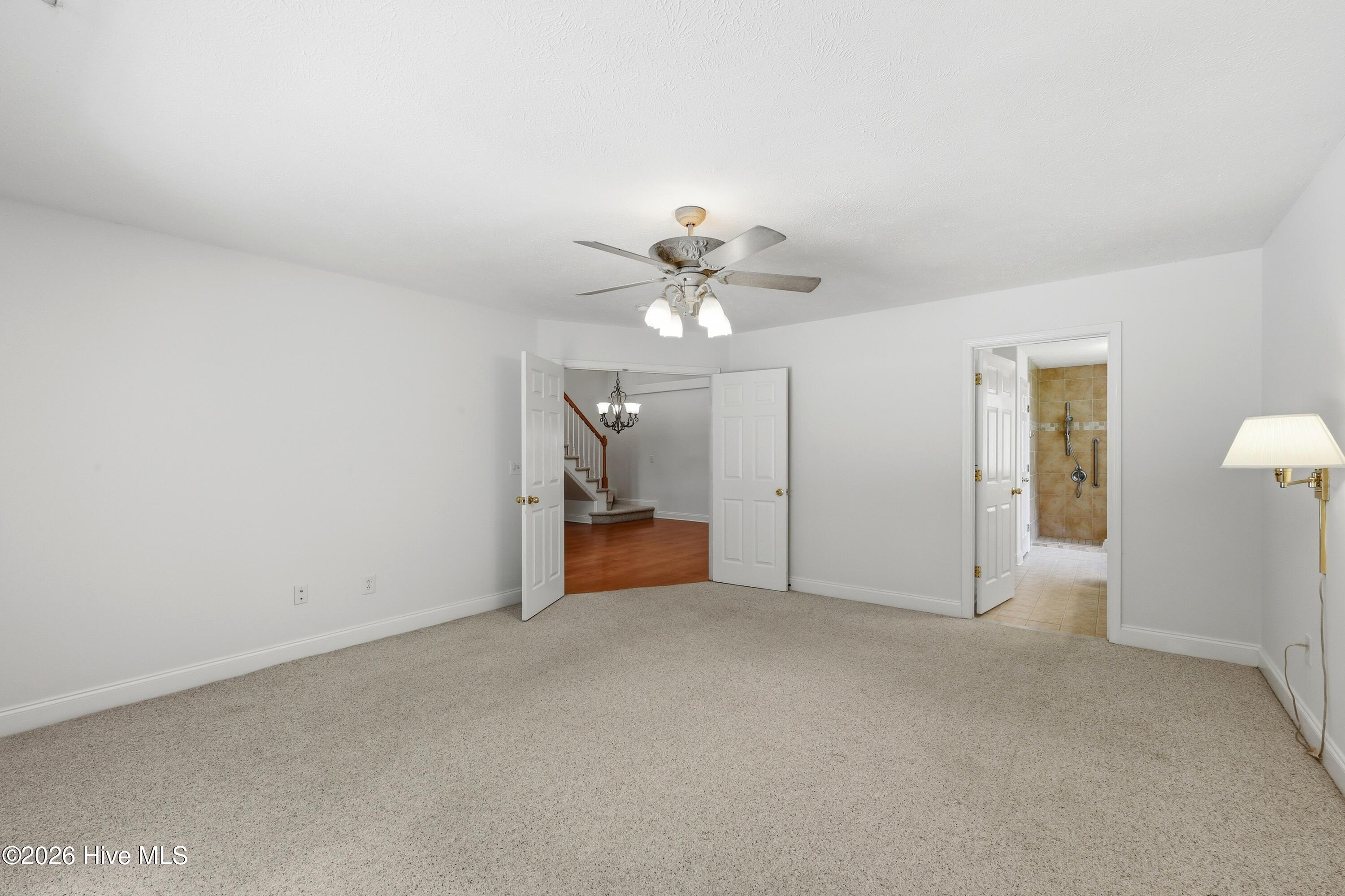 320 Neuchatel Road,New Bern