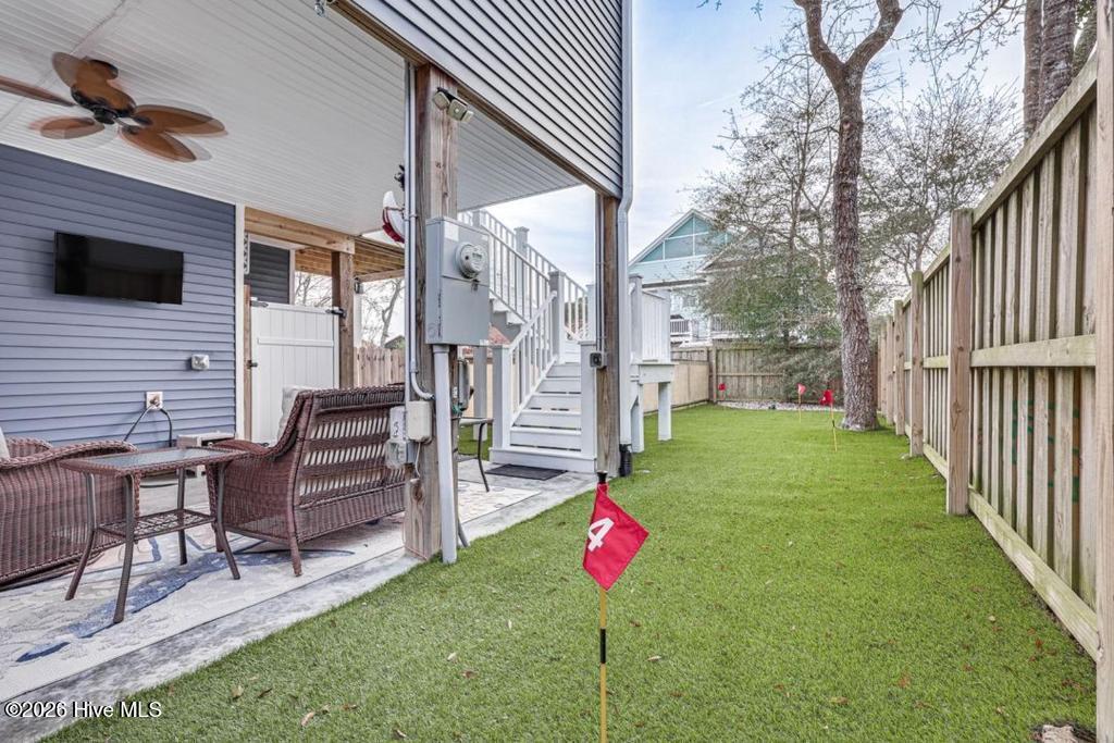 100548607 | Photo 41