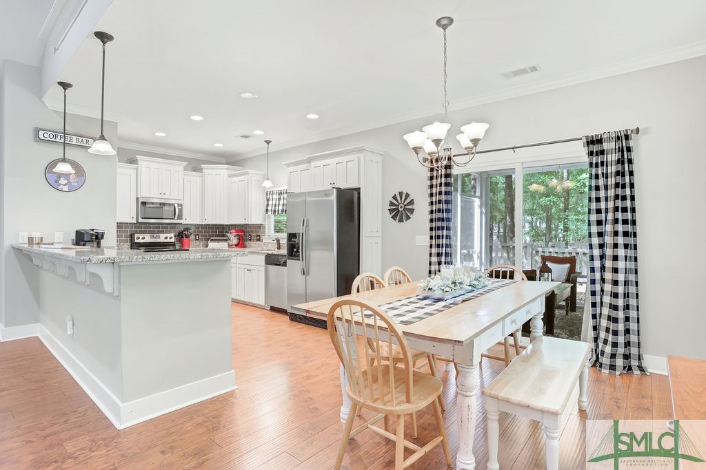 190 Blackjack Oak Drive E, Richmond Hill, GA, 31324