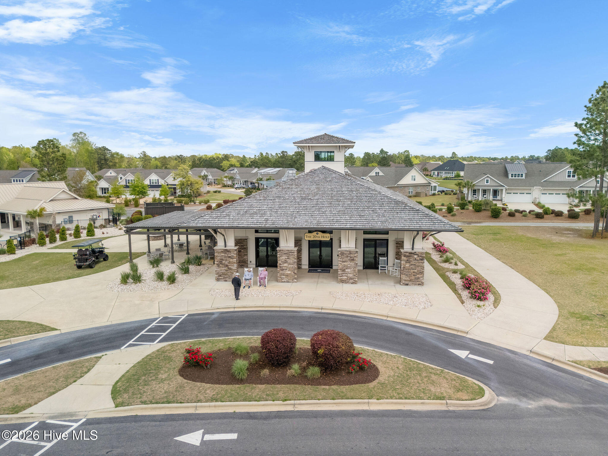 100565690 | Photo 78