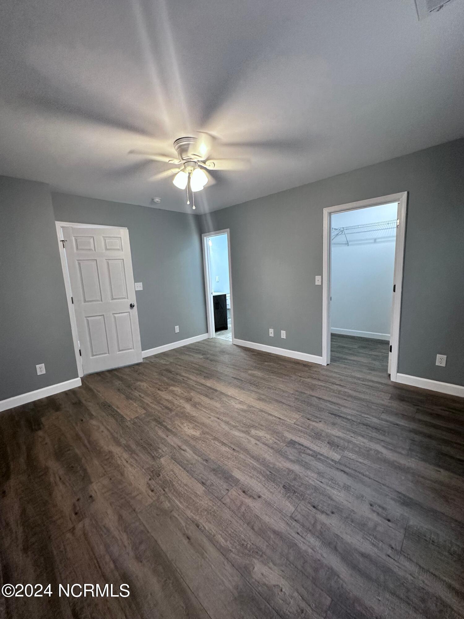 100563829 | Photo 17