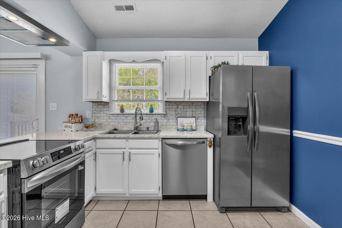 100566247 | Photo 17