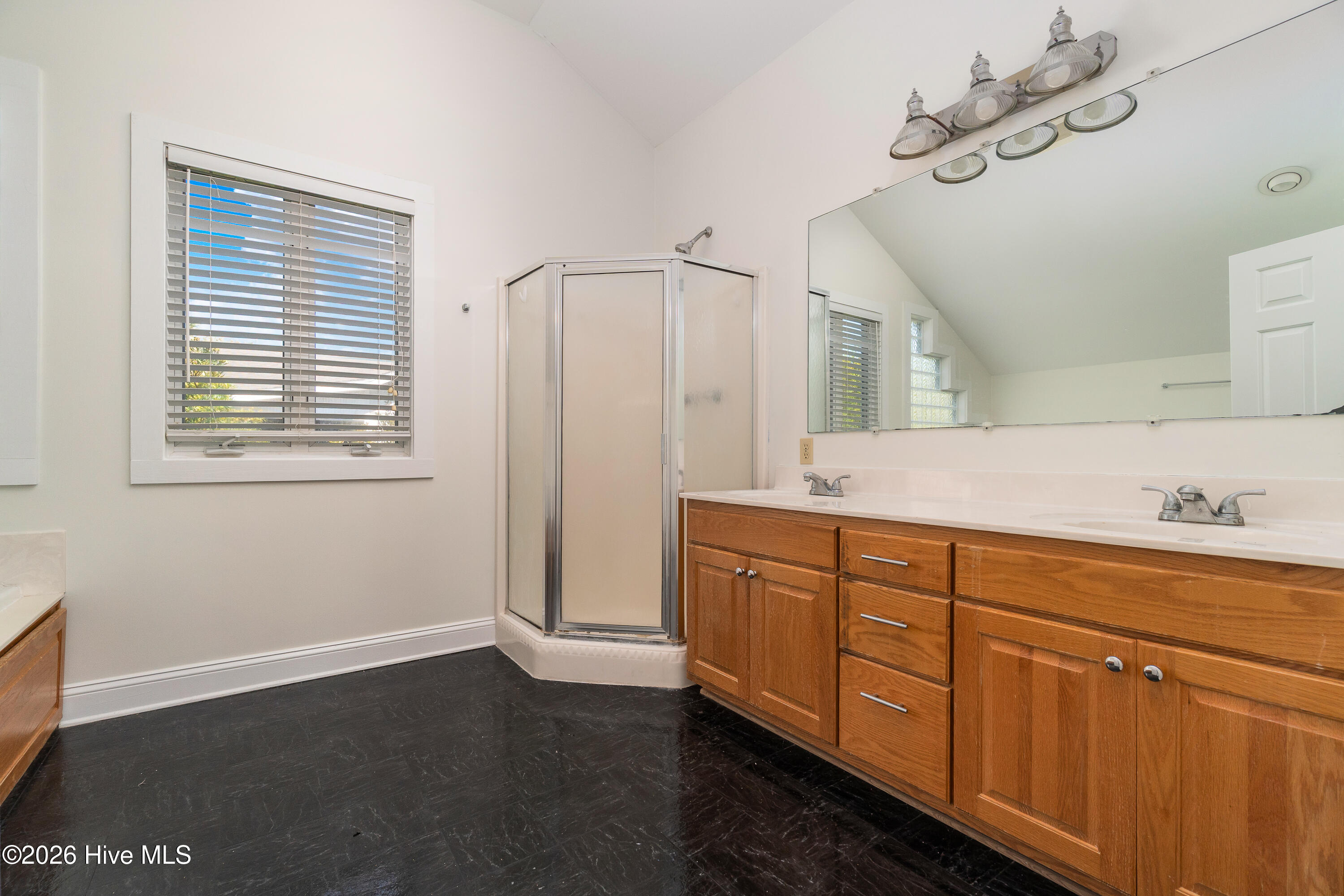 213 Mansfield Parkway,Morehead City