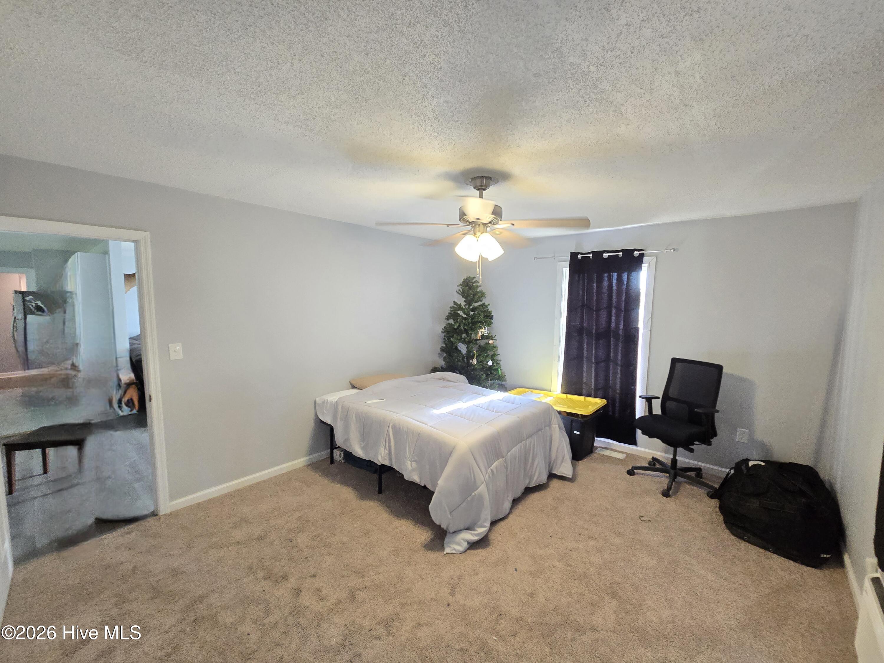 Undisclosed Address, Richlands, NC, 28574