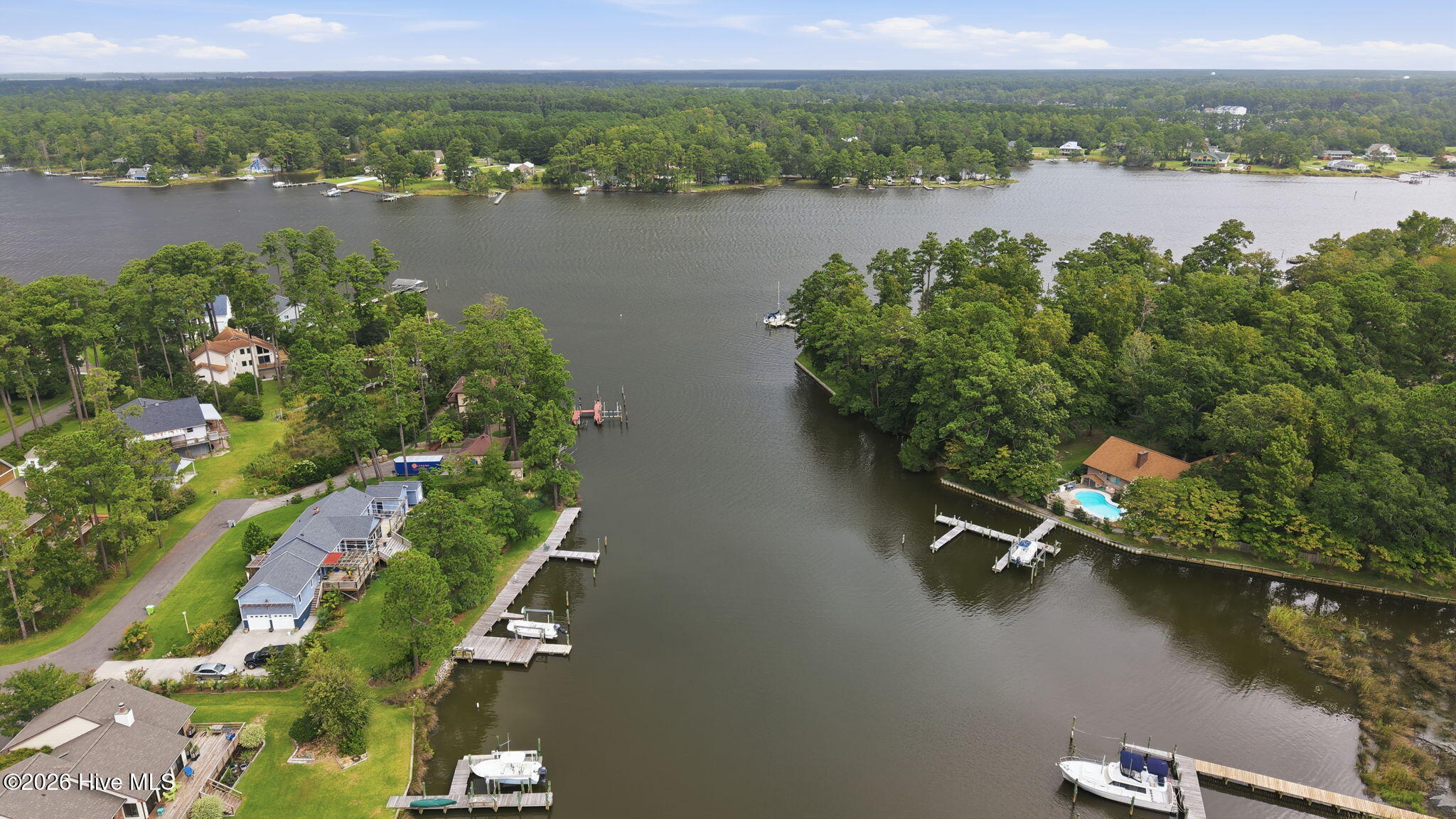 6001 Mainsail Point Road,Oriental
