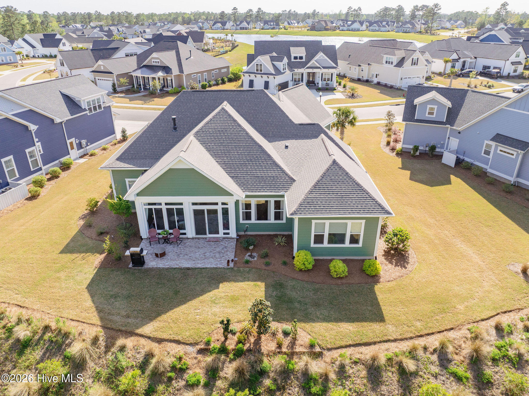 100564757 | Photo 67