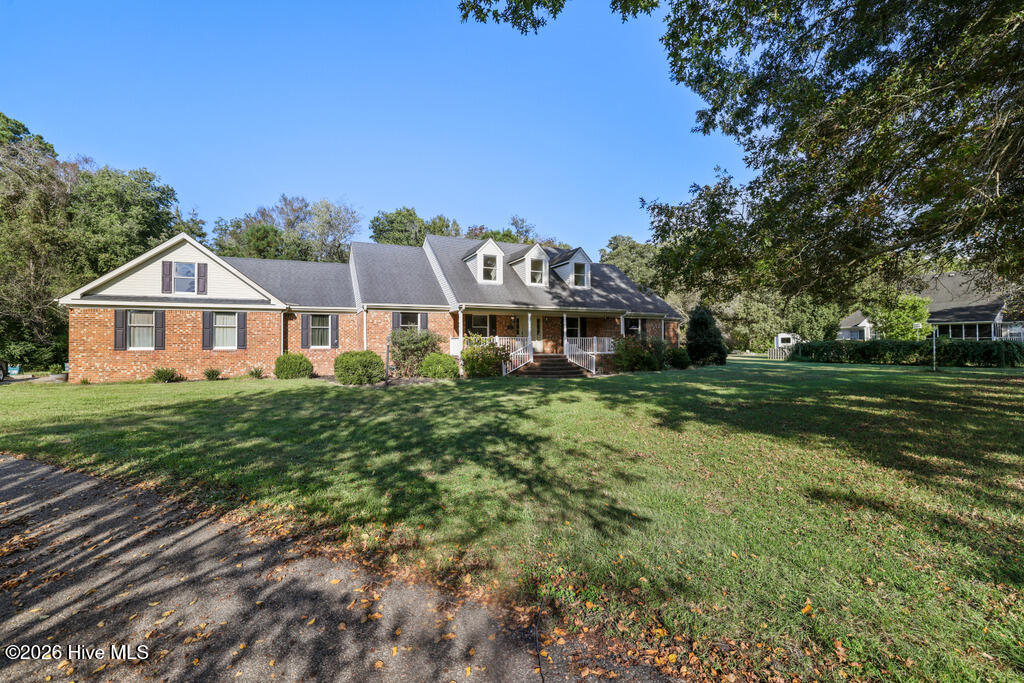 Photo 3 of Single family home for sale at 112 Katies Ct, Moyock, NC 27958 | MLS# 100609534 | Listing updated on 2026-10-10