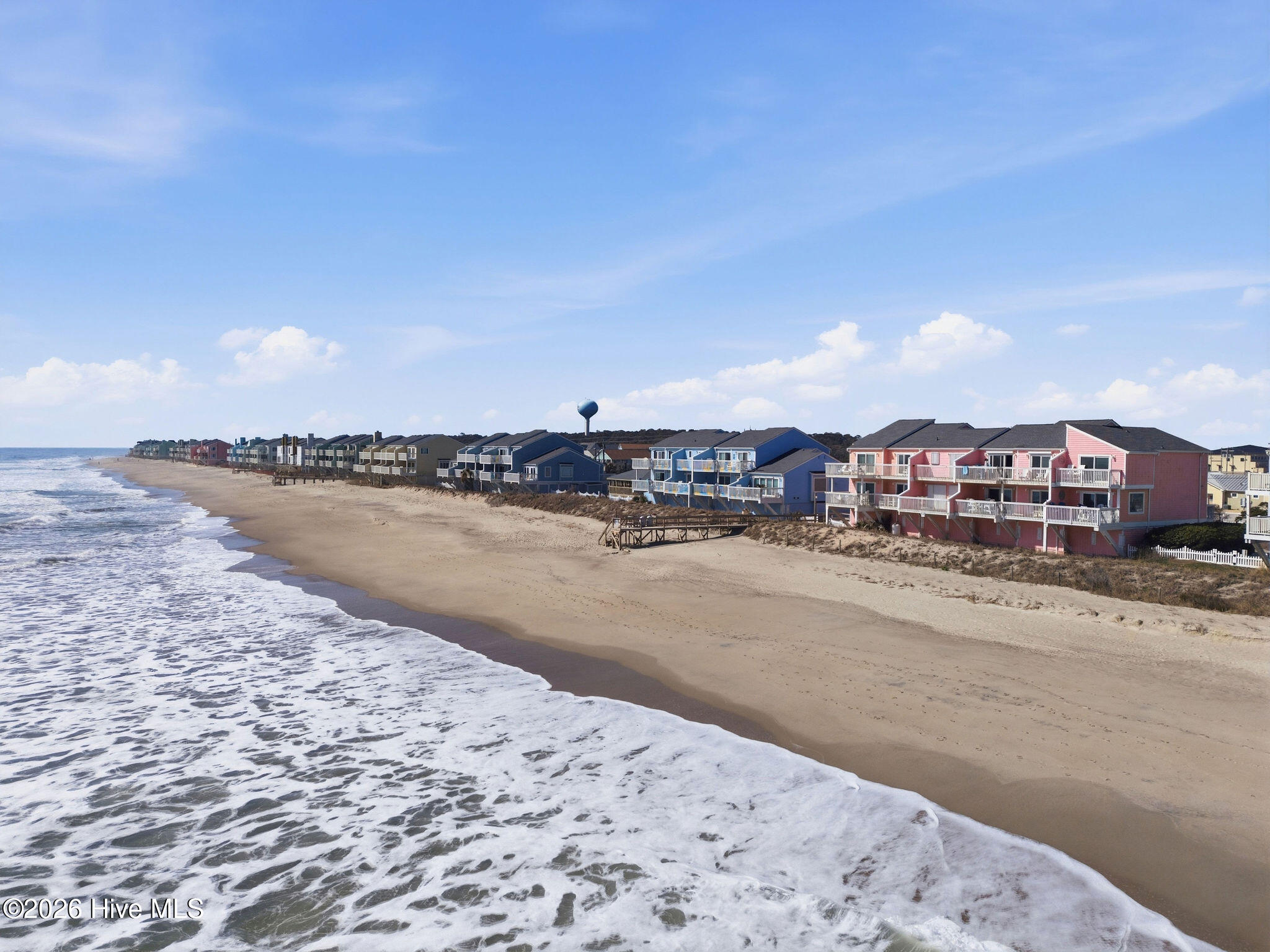 100559575 | Photo 47