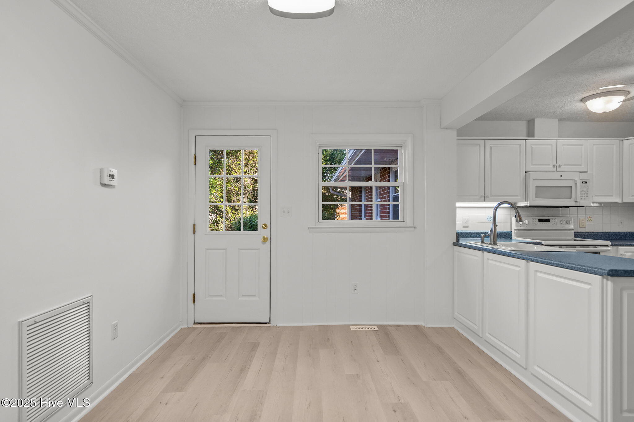 3309 Ashley Circle, Wilmington, NC 28403 – photo 16: 28-web-or-mls-DSC01581