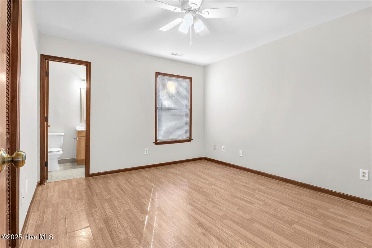 100545519 | Photo 14